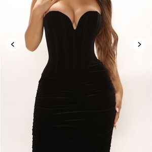 Fashion Nova Black Strapless Bodycon Dress